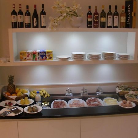 Hotel Coppe Trieste - Boutique Hotel ภายนอก รูปภาพ